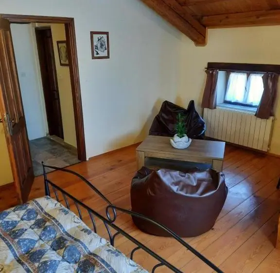 اتاق لوکس, Rural Pension Istra Partner