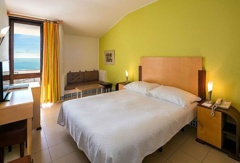 غرفة قياسية مطلّة علي البحر, Boa Vista Hotel & Spa   Adults Only