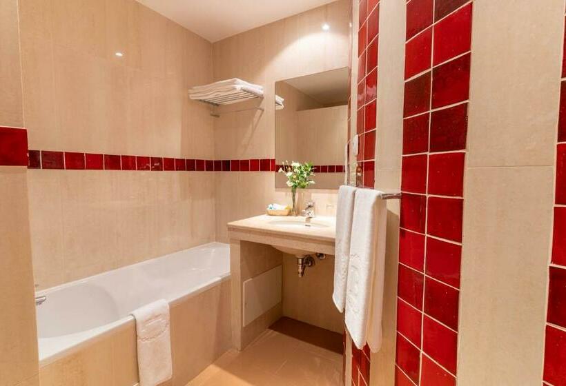 غرفة قياسية مطلة على المدينة, Boa Vista Hotel & Spa   Adults Only