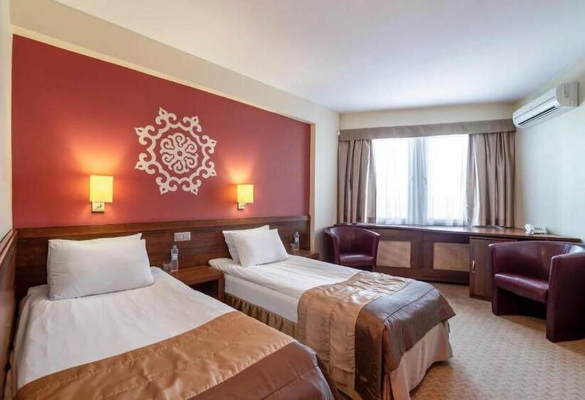 Superior Szoba, Adria