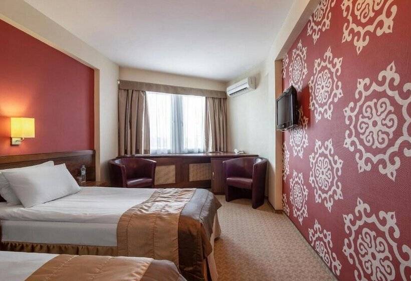 Superior Szoba, Adria