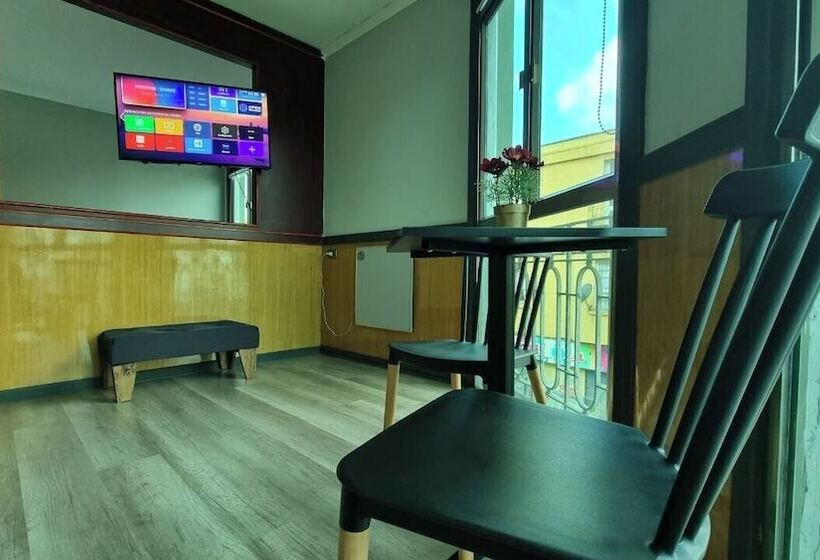 스탠다드 룸, Asturias