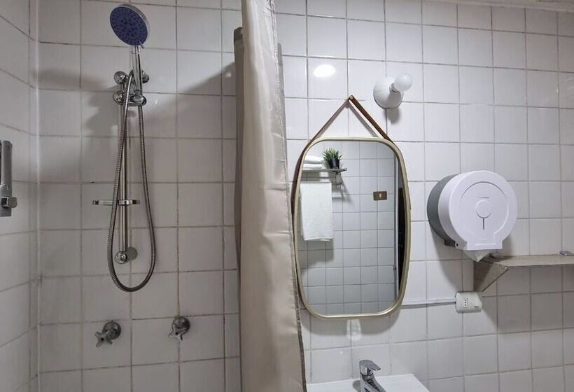 스탠다드 룸, Asturias