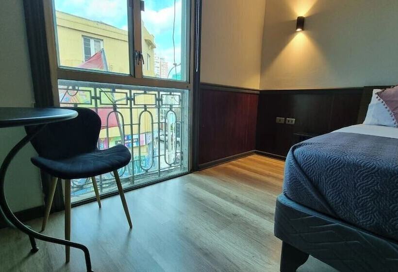 스탠다드 룸, Asturias