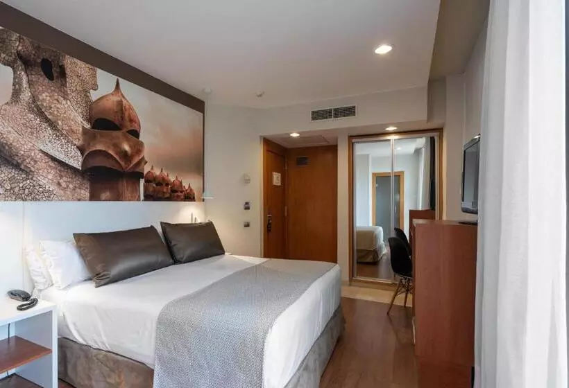 Superior Room with Terrace, Catalonia Gracia