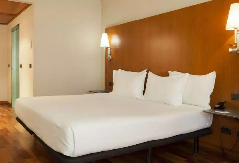 اتاق استاندارد سه نفره, B&B Ciudad de Lleida