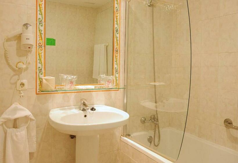 标准三人间, Dunas Puerto