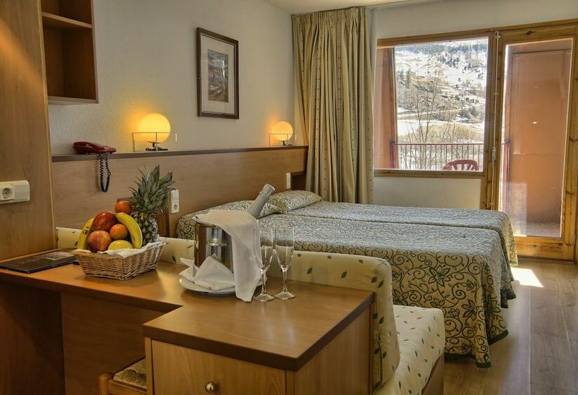 スタンダードトリプルルーム, Evenia Monte Alba