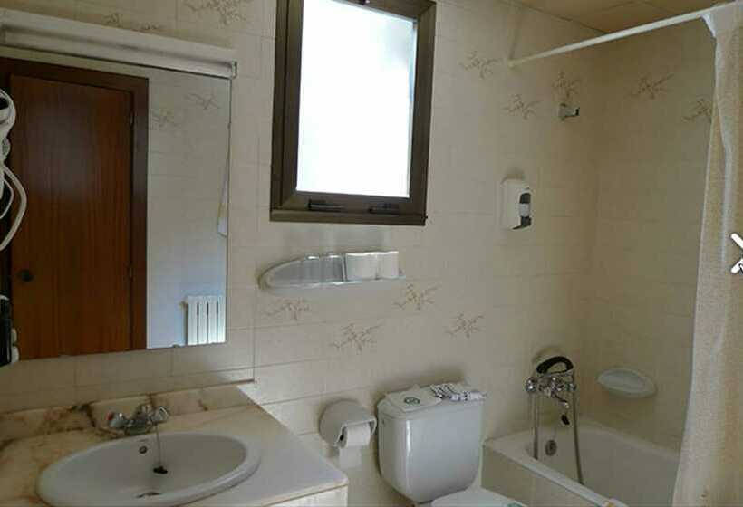 スタンダードトリプルルーム, Evenia Monte Alba