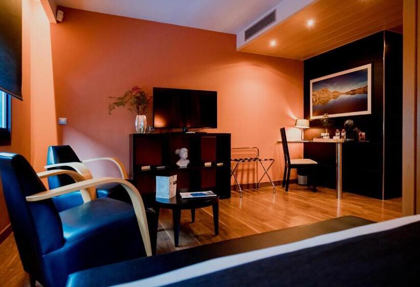 Номер Премиум, Font D'Argent Pas De La Casa