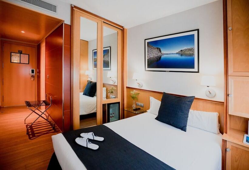 Номер Стандарт Индивидуальный, Font D'Argent Pas De La Casa