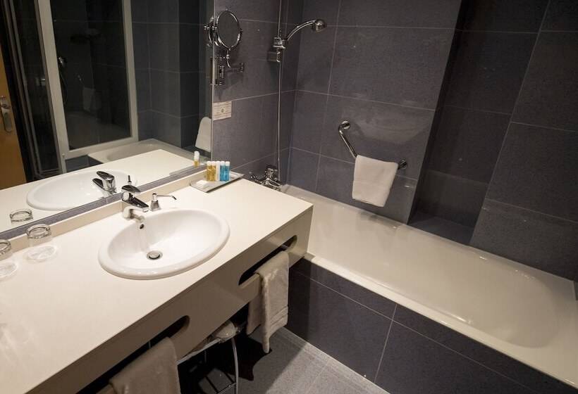 Номер Стандарт Трехместный, Font D'Argent Pas De La Casa