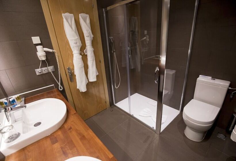 Номер Премиум, Font D'Argent Pas De La Casa