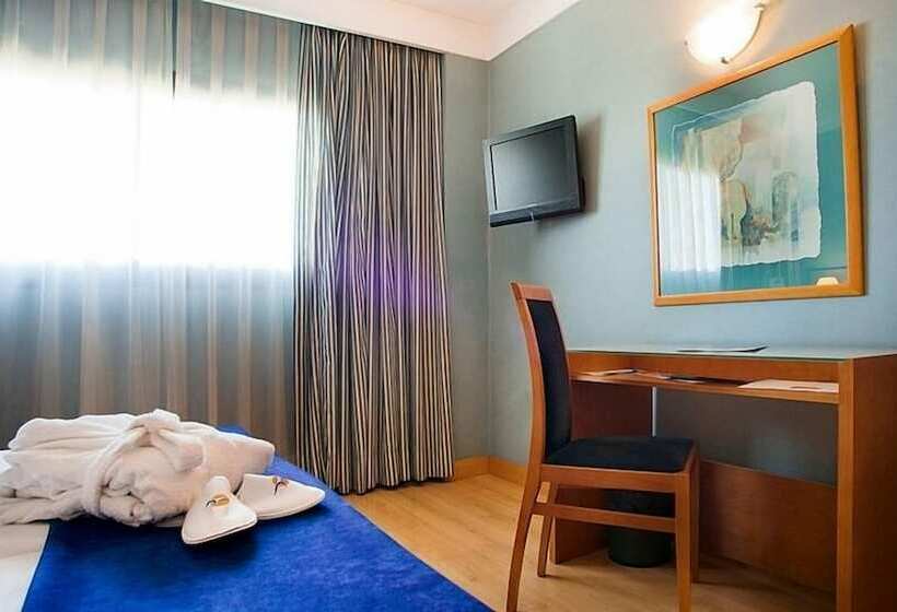 اتاق استاندارد, Sercotel de Los Reyes