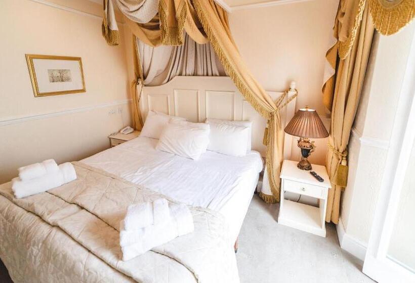 غرفة كلاسيكية داخلية, Grange