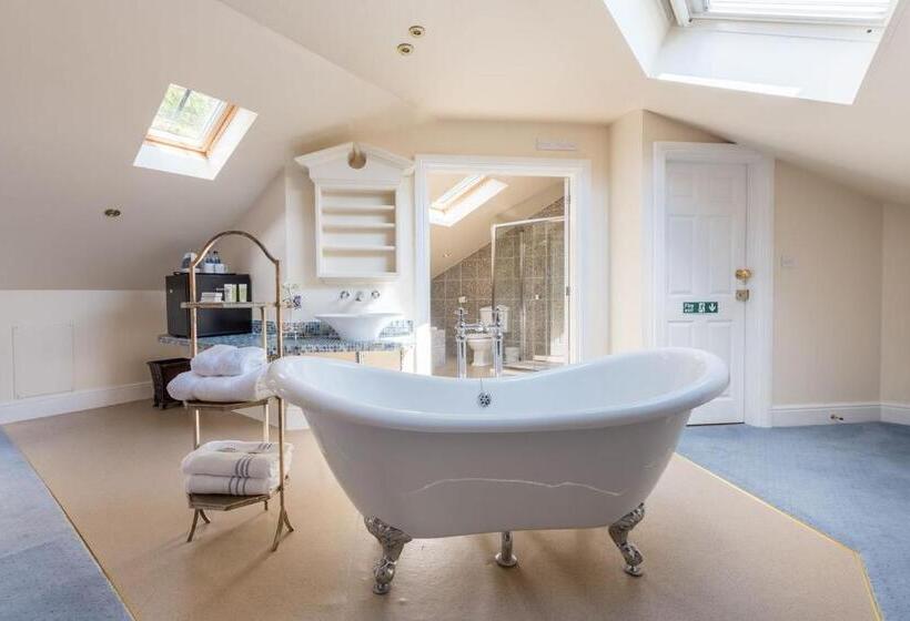 جناح ديلوكس سرير كينج, Grange