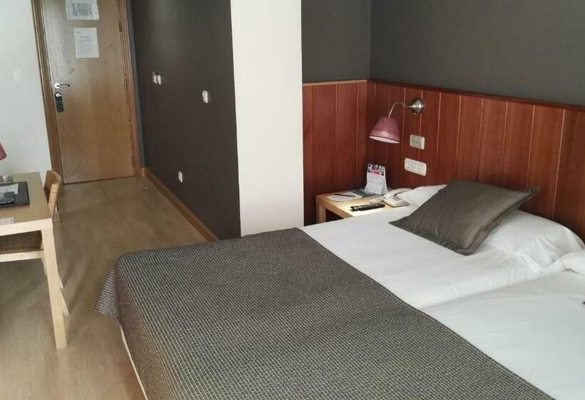 スタンダードルーム, Iriguibel Huarte Pamplona