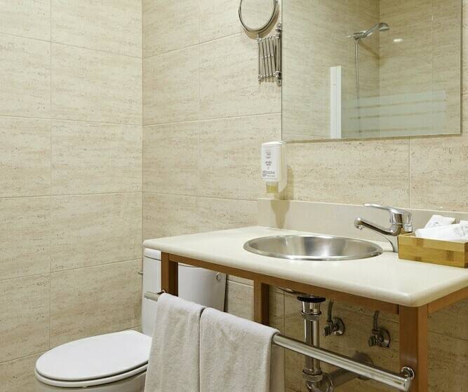 スタンダードルーム, Iriguibel Huarte Pamplona