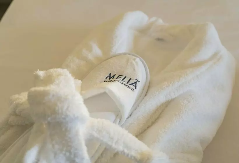 سوییت, Melia Castelo Branco