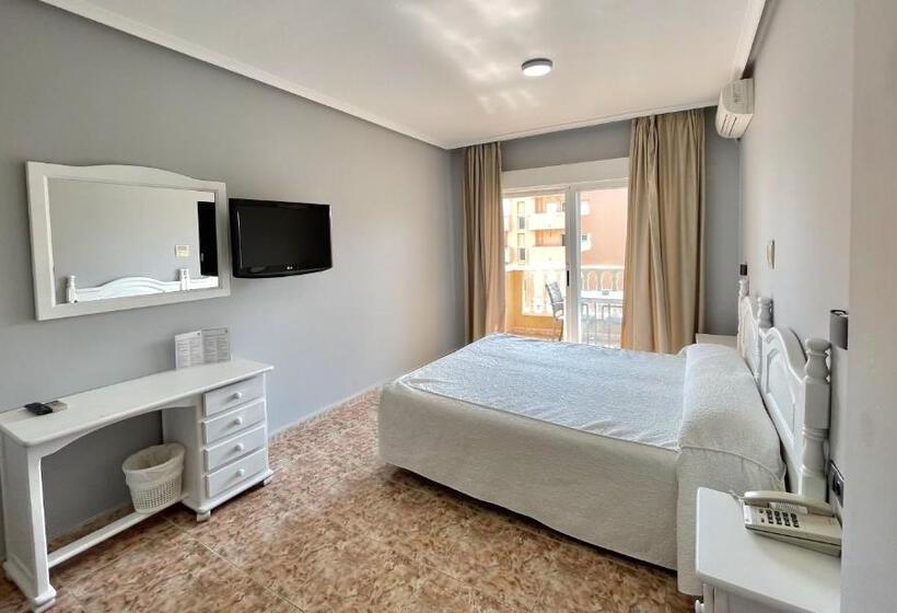 디럭스 4인 룸, Parquemar Premium Beach