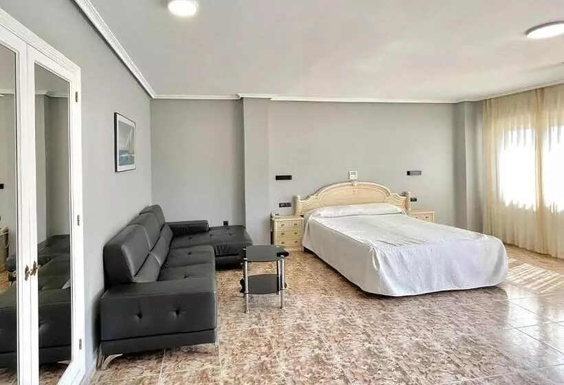 バルコニー付きデラックスルーム, Parquemar Premium Beach