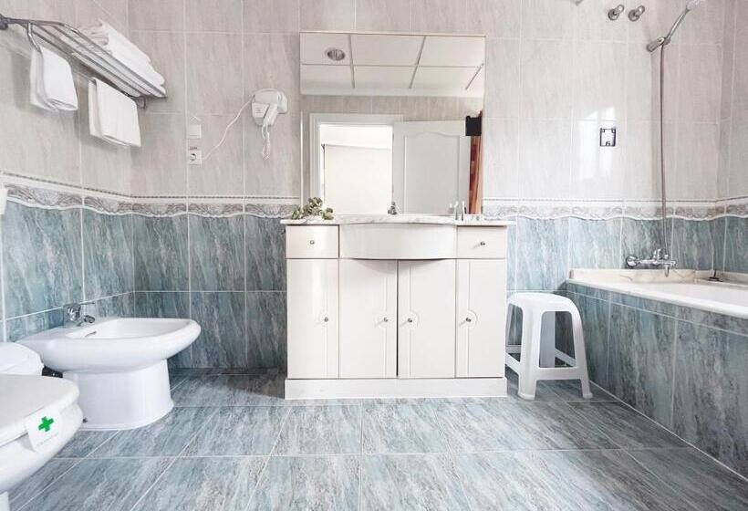 Номер Deluxe с Балконом, Parquemar Premium Beach