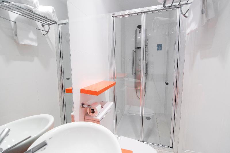 اتاق استاندارد چهار تخته, Petit Palace Canalejas Sevilla