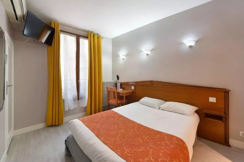 اتاق استاندارد, Schani Salon