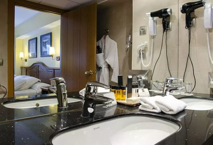 اتاق استاندارد, Ski Plaza Hotel & Wellness