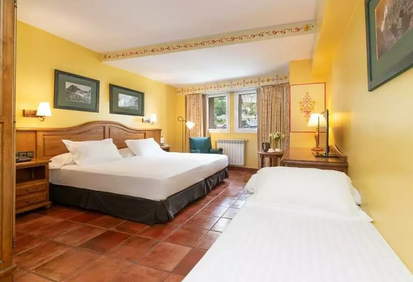 اتاق استاندارد سه نفره, Ski Plaza Hotel & Wellness