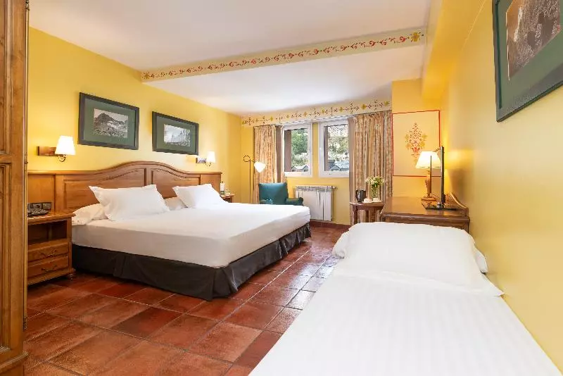 اتاق استاندارد سه نفره, Ski Plaza Hotel & Wellness