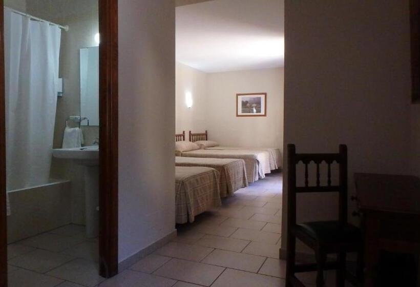 חדר משפחתי, Xalet Besoli