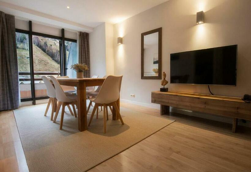 آپارتمان 3 خوابه, YOMO Patagonia