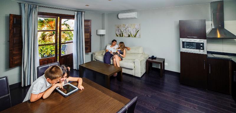 דירת חדר, Occidental Pueblo Acantilado