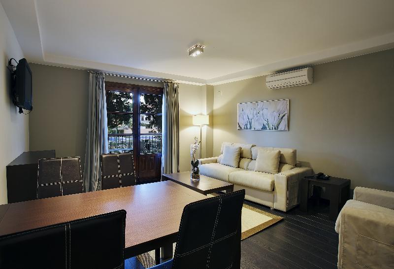 דירת חדר, Occidental Pueblo Acantilado