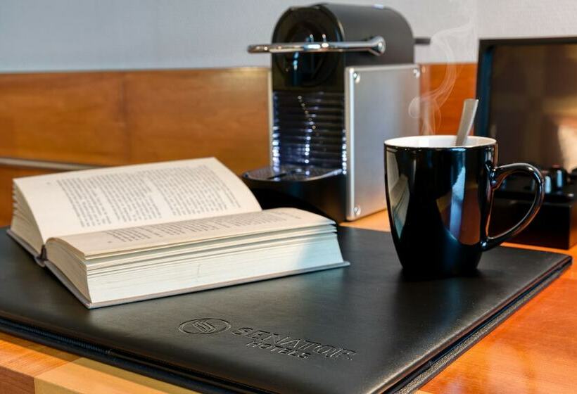 غرفة تنفيذية, Senator Parque Central