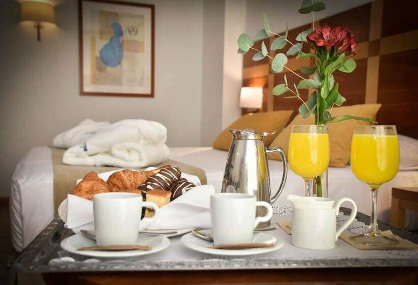 غرفة تنفيذية, Senator Parque Central