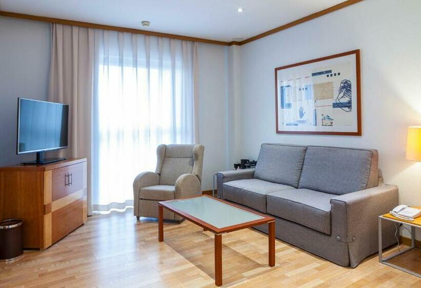 جناح, Senator Parque Central