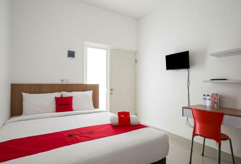 スタンダードルーム, Reddoorz Syariah Near Lapangan Pancasila Simpang Lima