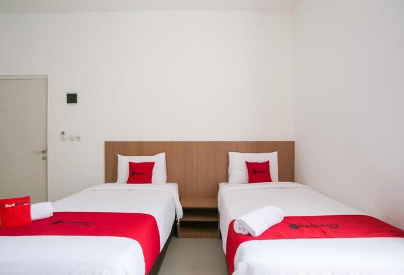 标准间, Reddoorz Syariah Near Lapangan Pancasila Simpang Lima