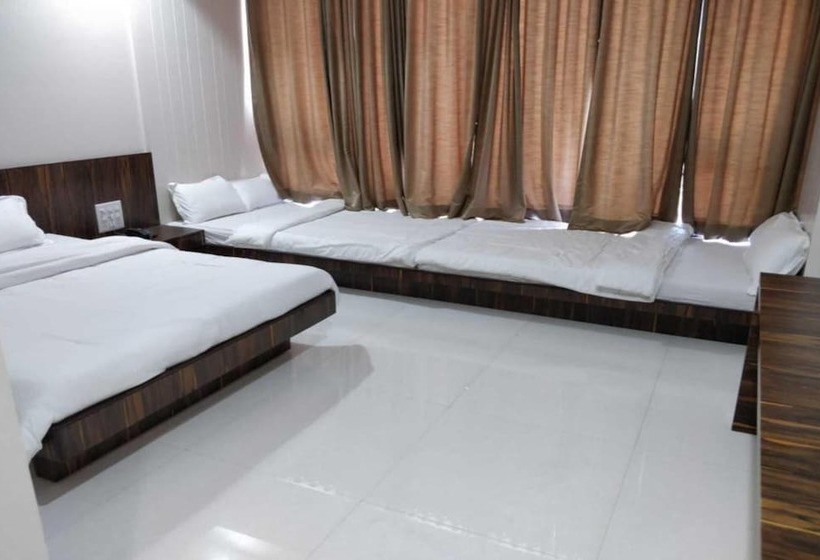 اتاق خانوادگی, President Banquet & Lawns