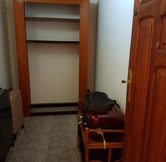 اتاق استاندارد با چشمانداز استخر, Villa Les Cocotiers