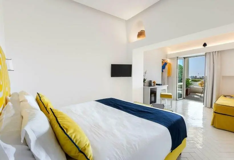 スイート(家族用), Residence 2 Pini