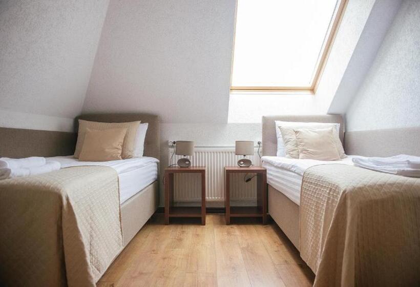 Comfort Triple Room, Central Hotel Radviliškis