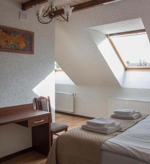 Family Studio, Central Hotel Radviliškis