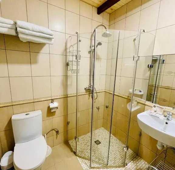 اتاق خانوادگی, Central Hotel Radviliškis