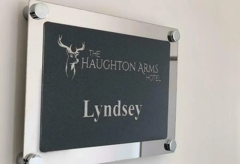 デラックスルーム, Haughton Arms