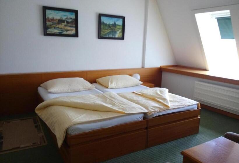 اتاق لوکس, Bestar