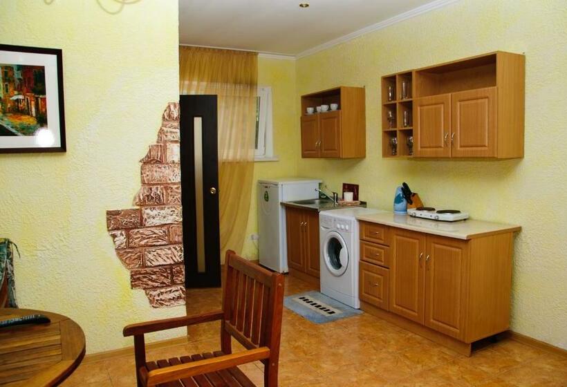 Вилла 3 Спальни, Delfin