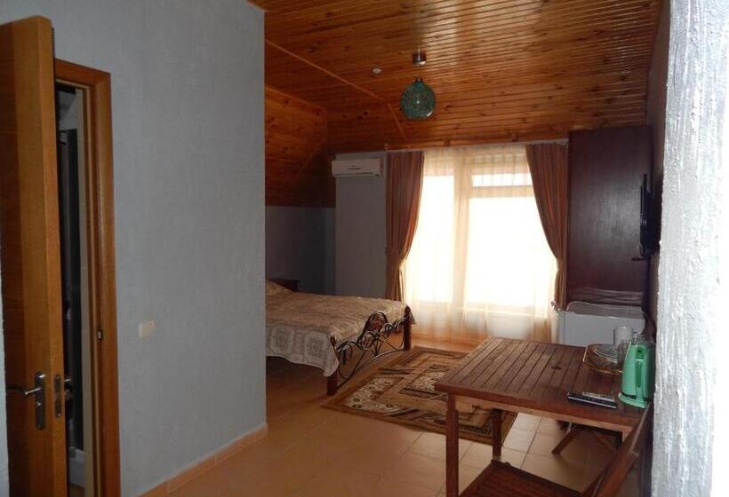 Люкс Вид на Море, Delfin